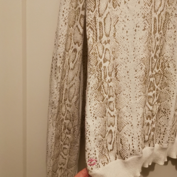 Billabong snake print angora knit zip hoodie - Picture 3 of 6